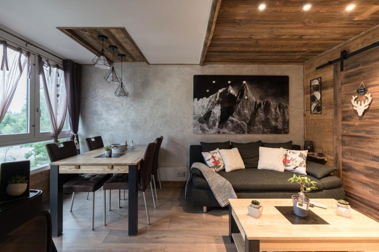 Le Nid D'Aigle Apartment Ле Уш Екстериор снимка