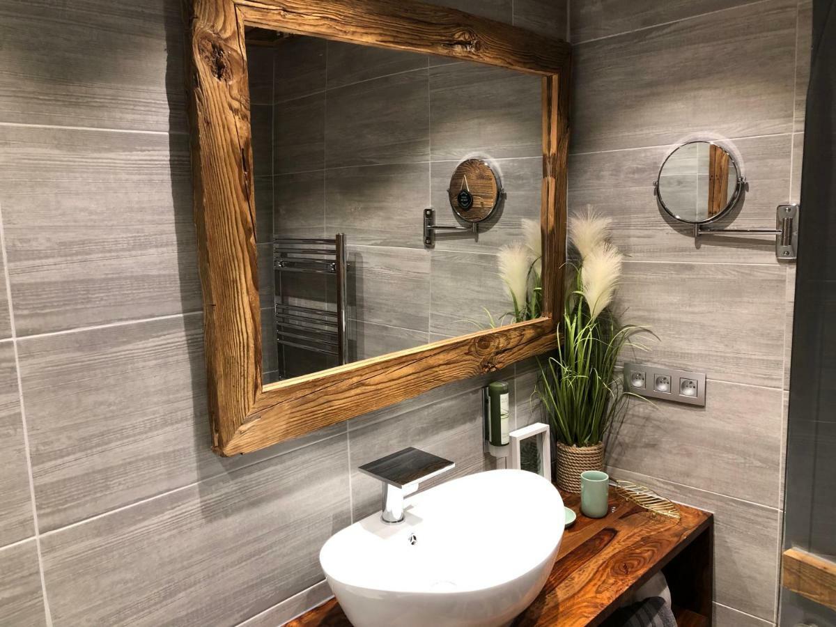 Le Nid D'Aigle Apartment Ле Уш Екстериор снимка